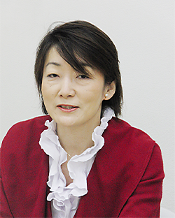 中学受験の家庭教師 富永 恭子（とみなが きょうこ） 【 写真 】